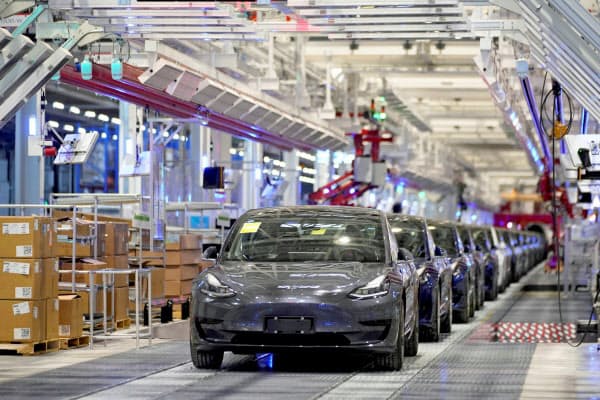 Reuters | Uma nova fábrica em Xangai, China, operada pela Tesla no final de 2019